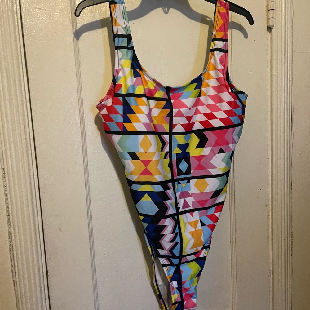 Womans Multicolor Geometric high cut  One-Piece Swimsuit